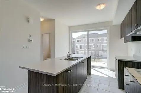 89 Surf Drive Wasaga Beach ON L9Z 0G3