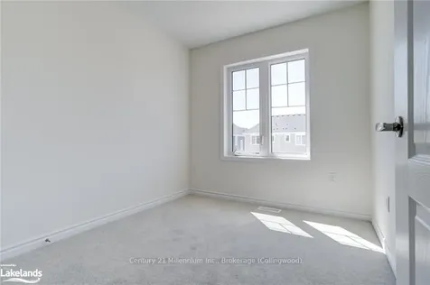 89 Surf Drive Wasaga Beach ON L9Z 0G3