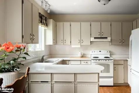 1768 8 N/a S Clearview ON L0M 1L0