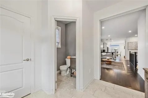 28 Atlantis Drive Orillia ON L3V 8L4