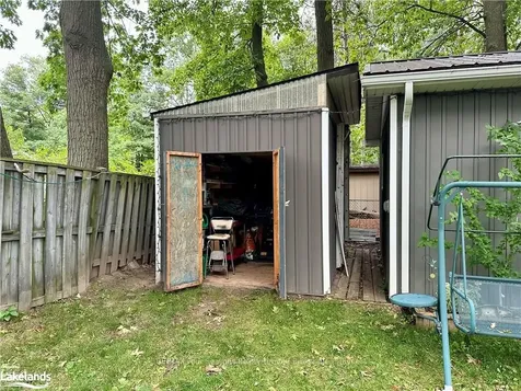 110 Melrose Avenue Wasaga Beach ON L9Z 2T1