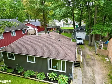110 Melrose Avenue Wasaga Beach ON L9Z 2T1