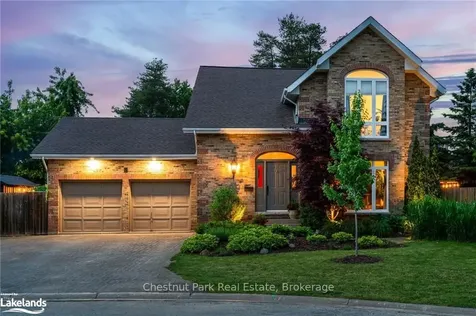 3 Burnside Court Collingwood ON L9Y 4R7