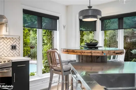 3 Burnside Court Collingwood ON L9Y 4R7