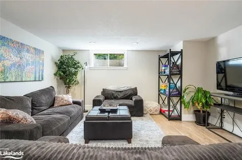 3 Burnside Court Collingwood ON L9Y 4R7