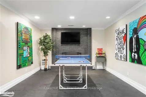 3 Burnside Court Collingwood ON L9Y 4R7