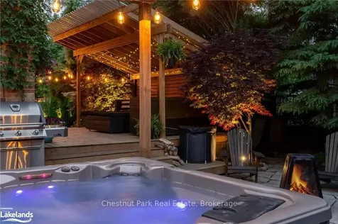 3 Burnside Court Collingwood ON L9Y 4R7