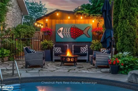 3 Burnside Court Collingwood ON L9Y 4R7