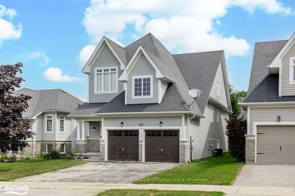 33 Grand Poplar Lane Wasaga Beach ON L9Z 0E2