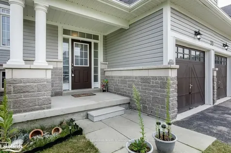 33 Grand Poplar Lane Wasaga Beach ON L9Z 0E2