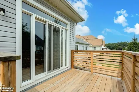 33 Grand Poplar Lane Wasaga Beach ON L9Z 0E2