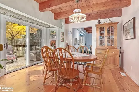 33 Silver Creek Drive Collingwood ON L9Y 4W8