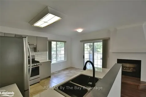 2a Silver Birch Avenue Wasaga Beach ON L9Z 2W5