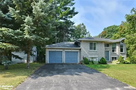 2a Silver Birch Avenue Wasaga Beach ON L9Z 2W5