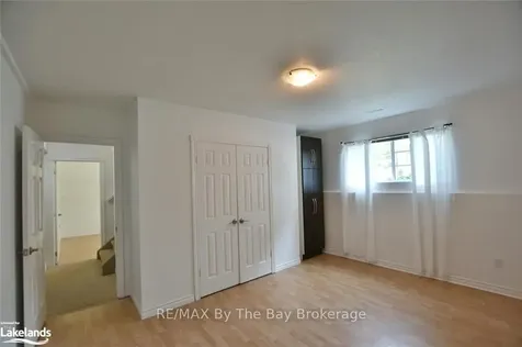 2a Silver Birch Avenue Wasaga Beach ON L9Z 2W5