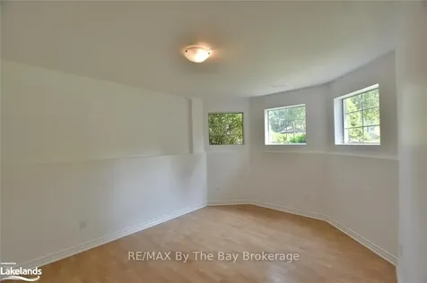 2a Silver Birch Avenue Wasaga Beach ON L9Z 2W5