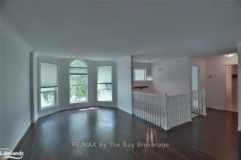 2a Silver Birch Avenue Wasaga Beach ON L9Z 2W5