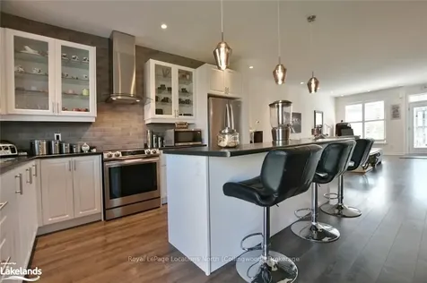 20 Bianca Crescent N/a Wasaga Beach ON L9Z 0H7