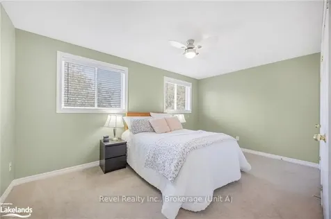 1030 Whitney Crescent Midland ON L4R 5N3