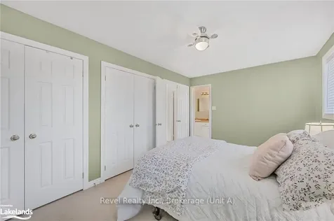 1030 Whitney Crescent Midland ON L4R 5N3