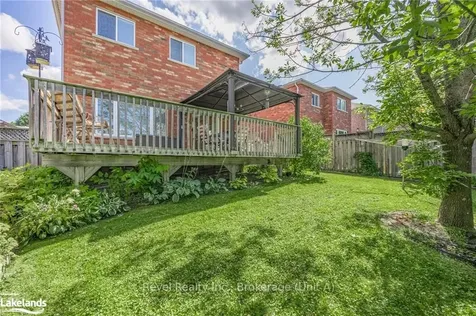 1030 Whitney Crescent Midland ON L4R 5N3