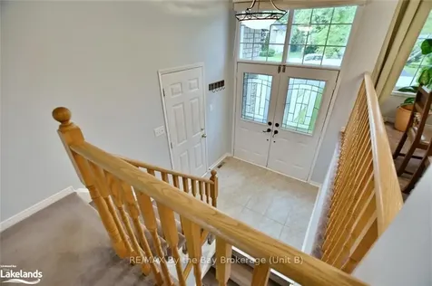 22 Silversands Crescent Wasaga Beach ON L9Z 1P8