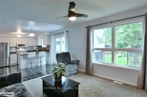 22 Silversands Crescent Wasaga Beach ON L9Z 1P8