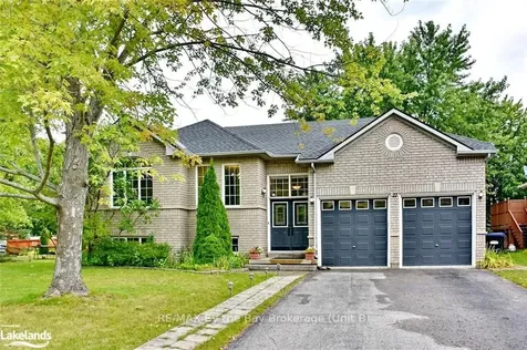 22 Silversands Crescent Wasaga Beach ON L9Z 1P8