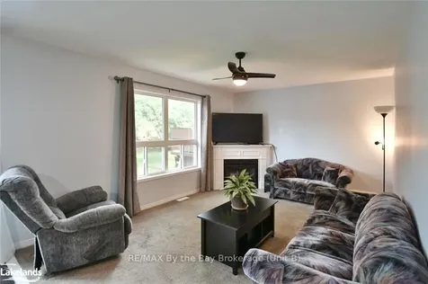 22 Silversands Crescent Wasaga Beach ON L9Z 1P8