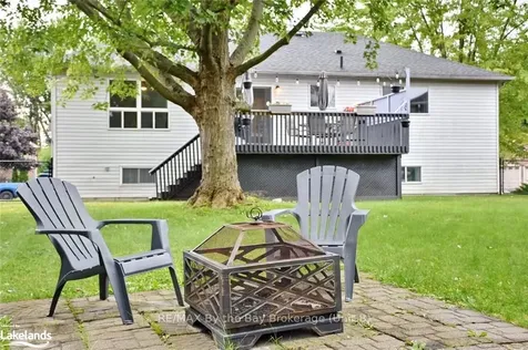 22 Silversands Crescent Wasaga Beach ON L9Z 1P8