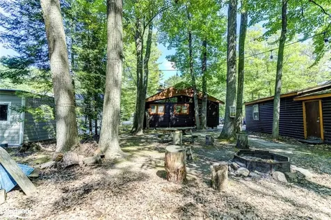 76 29th Street N Wasaga Beach ON L9Z 2E1