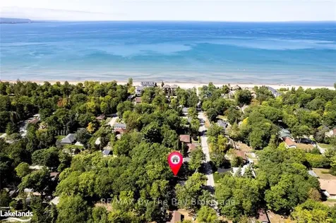 76 29th Street N Wasaga Beach ON L9Z 2E1