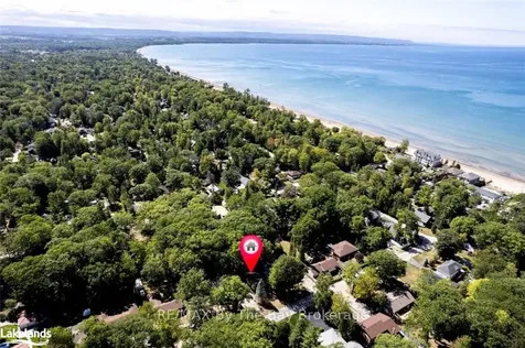 76 29th Street N Wasaga Beach ON L9Z 2E1