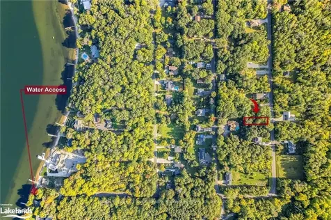 81 Wozniak Road Penetanguishene ON L9M 1W6