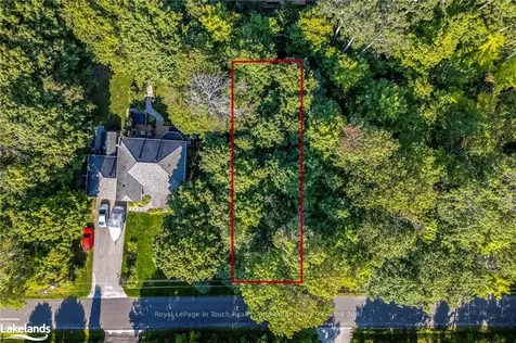 81 Wozniak Road Penetanguishene ON L9M 1W6