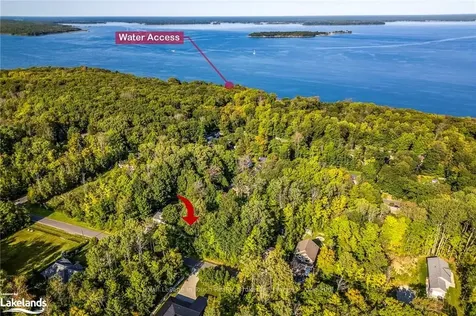 81 Wozniak Road Penetanguishene ON L9M 1W6