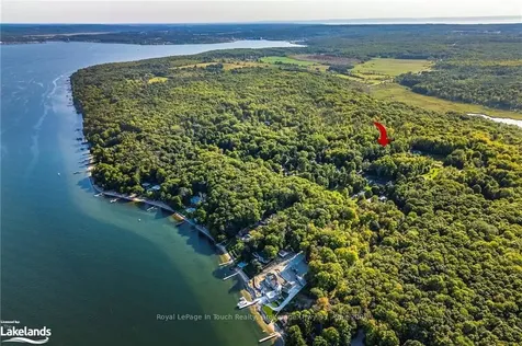 81 Wozniak Road Penetanguishene ON L9M 1W6