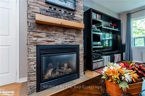 54 Fittons Road W Orillia ON L3V 3T9