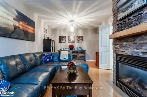 54 Fittons Road W Orillia ON L3V 3T9