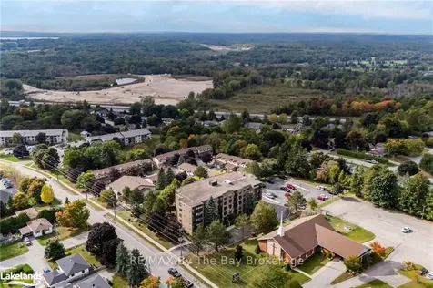 54 Fittons Road W Orillia ON L3V 3T9