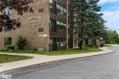 54 Fittons Road W Orillia ON L3V 3T9