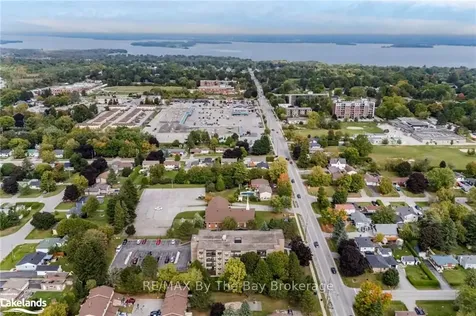 54 Fittons Road W Orillia ON L3V 3T9