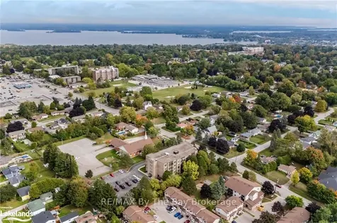 54 Fittons Road W Orillia ON L3V 3T9