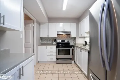 54 Fittons Road W Orillia ON L3V 3T9