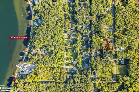 79 Wozniak Road Penetanguishene ON L9M 1W6