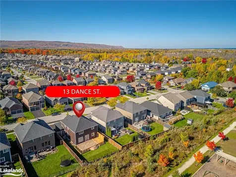 13 Dance Street Collingwood ON L9Y 0H4