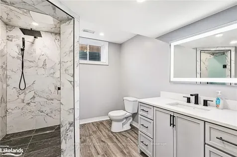 13 Dance Street Collingwood ON L9Y 0H4