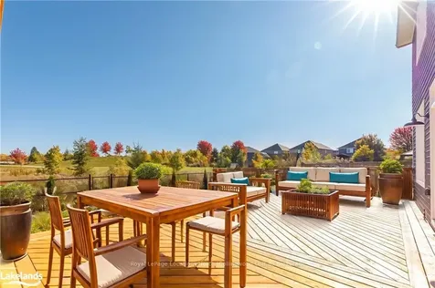 13 Dance Street Collingwood ON L9Y 0H4