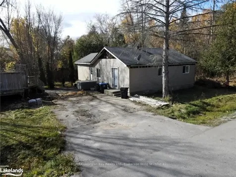 160 Lumber Road Tay ON L0K 2A0