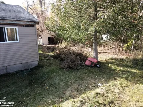 160 Lumber Road Tay ON L0K 2A0